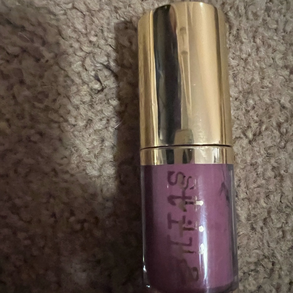 Stilla - Lip Stain/gloss Purple Color
